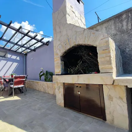 Two Bedroom Apartmant Marijano With Garden Apartment Zadar